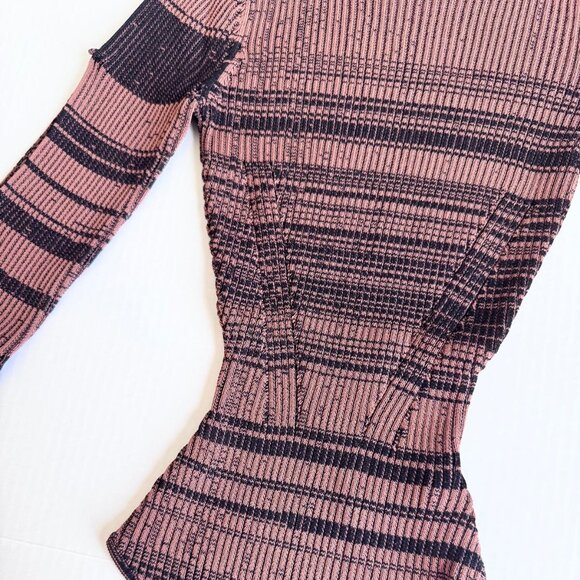 WAYF Bodycon Bodysuit - Picture 4 of 10